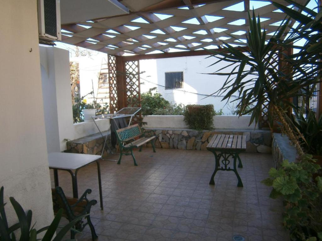 Costareli Aparthotel Fourni Ikarias Exterior foto