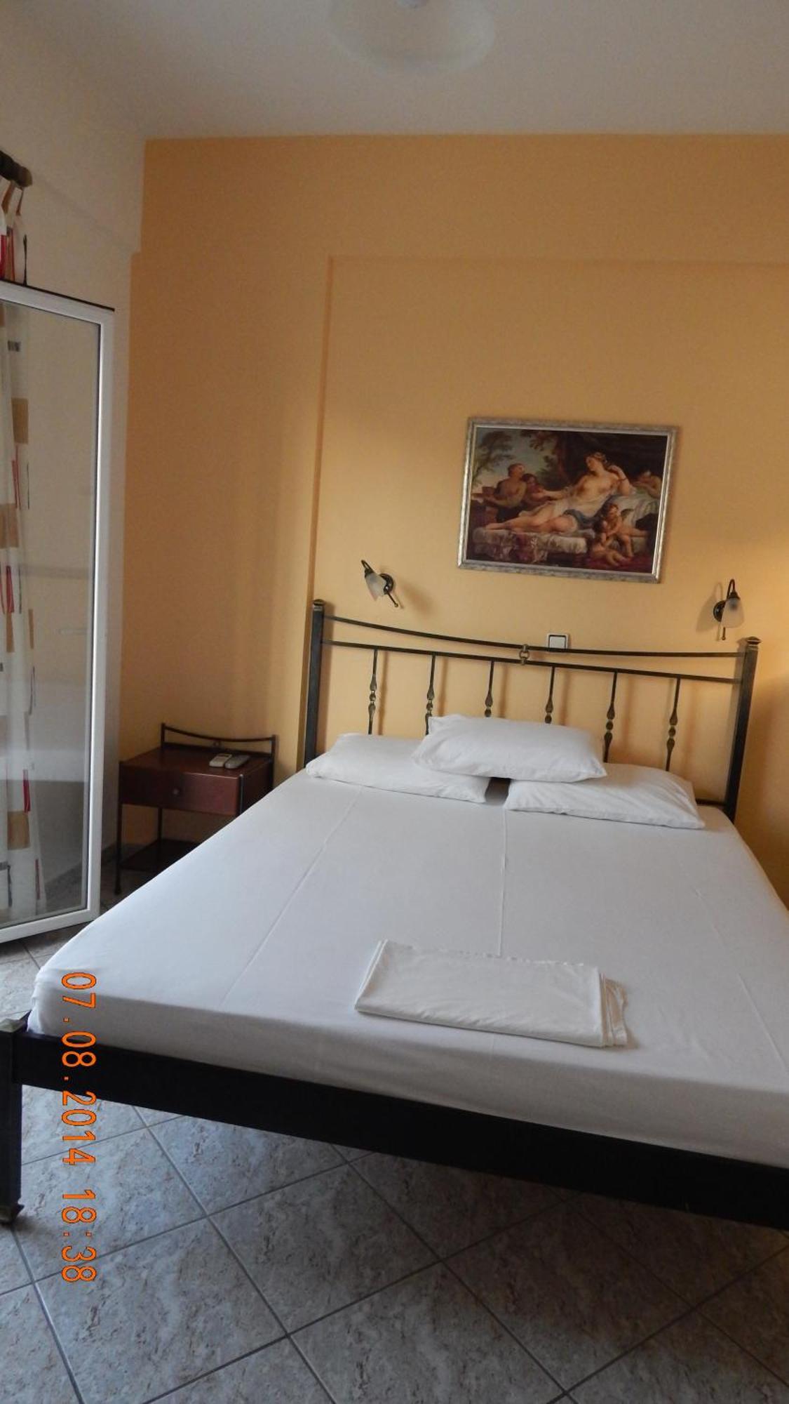 Costareli Aparthotel Fourni Ikarias Quarto foto