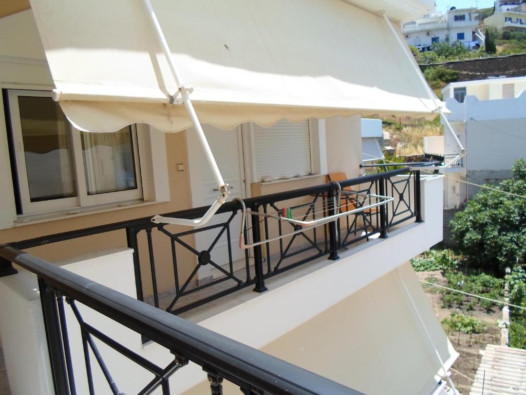 Costareli Aparthotel Fourni Ikarias Exterior foto